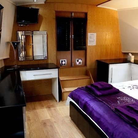 The Joker Boat Hotel ลิเวอร์พูล ภายนอก รูปภาพ